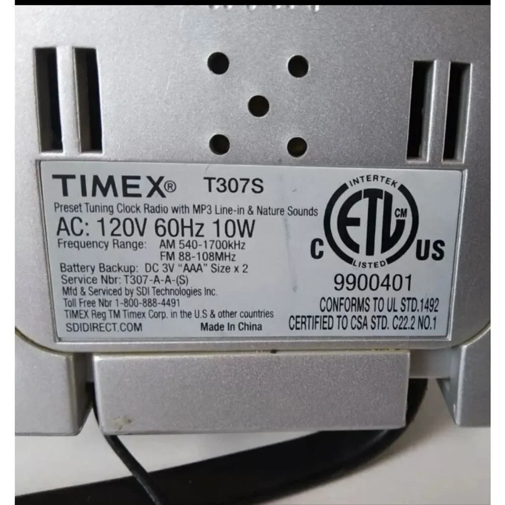 Timex Tuning Clock Radio With MP3 Line & Nature Sounds Silver Black Alarm